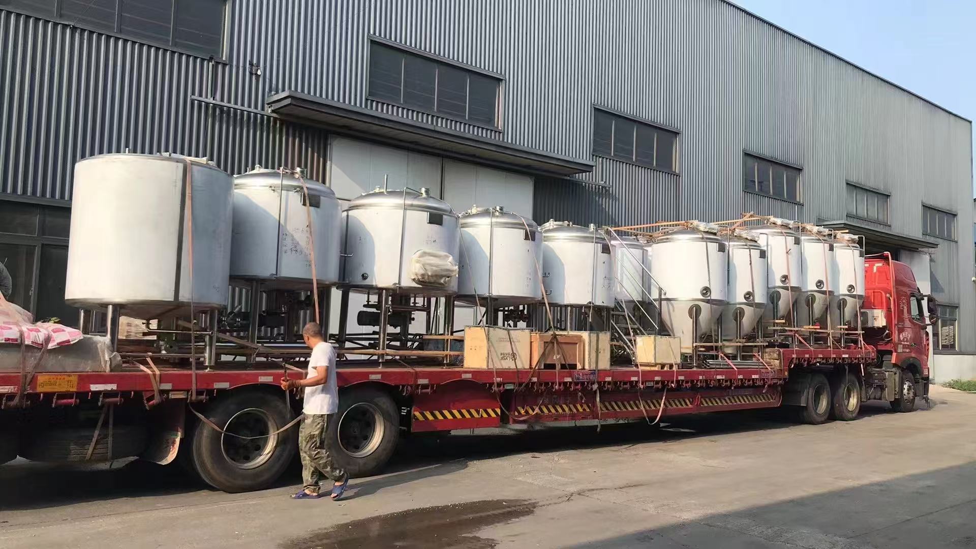 驿城精酿啤酒设备厂—精酿啤酒设备